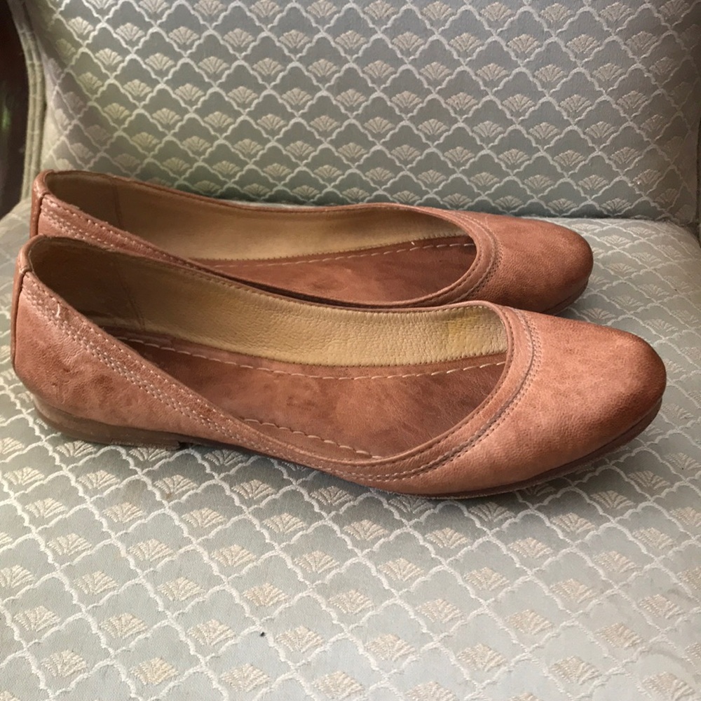 Frye Carson leather ballet flats spring shoes